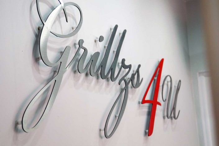 Grillzs-4u-Interior-Sign